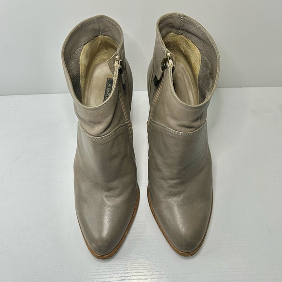 Alberto Fermani Taupe Leather Heel Side Zip Ankle Bootie Boots Size 38 EU 7.5 US - Picture 2 of 15